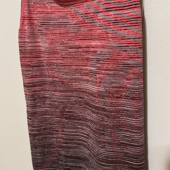 Lululemon Swiftly Tech tank top - Picture 3 of 5
